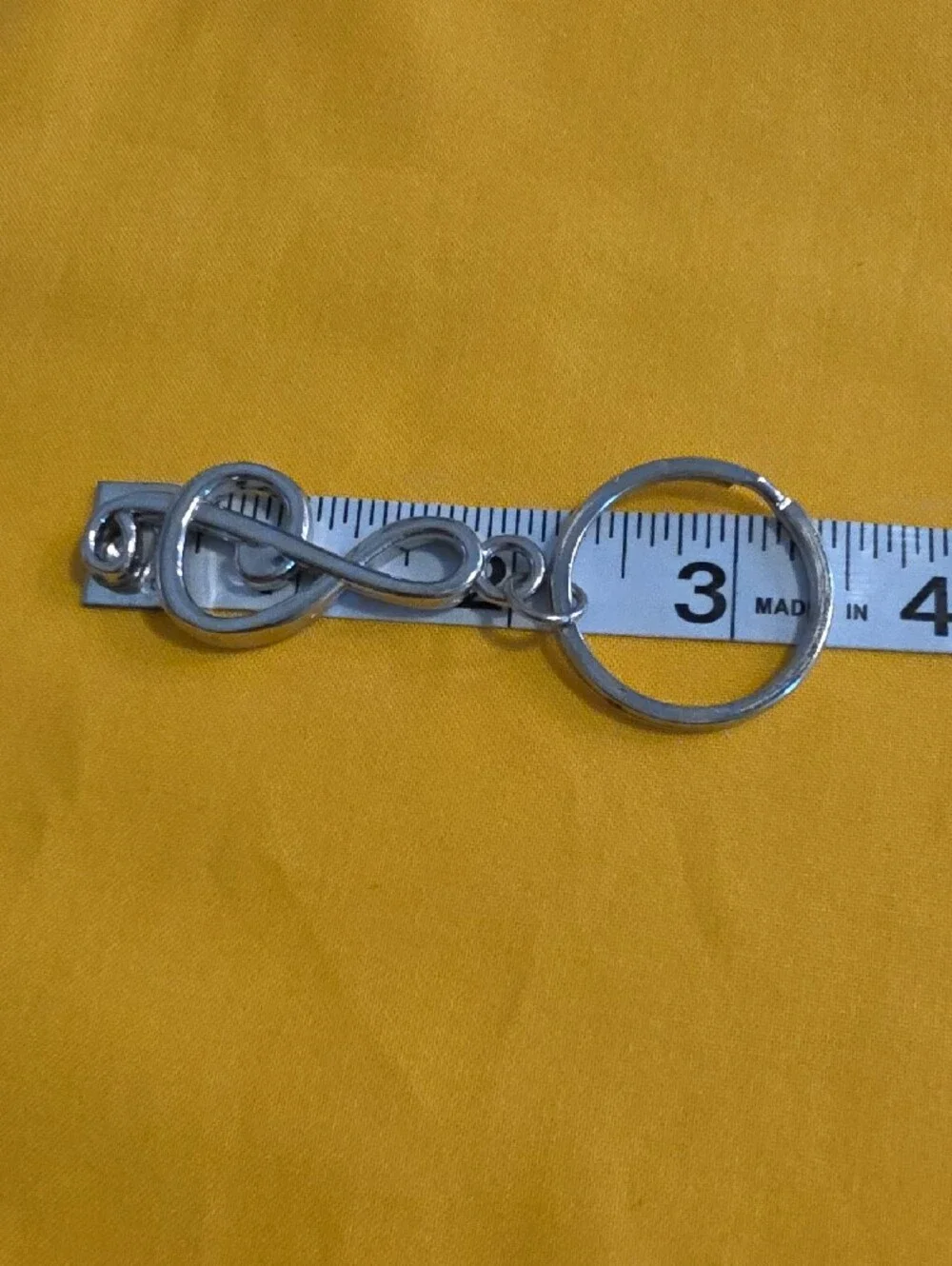 Lot of 5 Vintage Style Keychains 🔑🔑 Surfboard, Turtles, 2 Shoes & Treble Clef